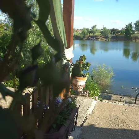 Jarin Raj Apartament *