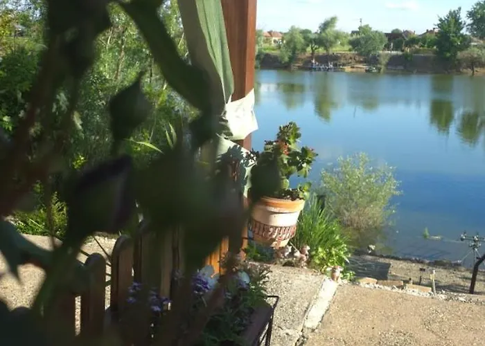 Jarin Raj Апартаменты *