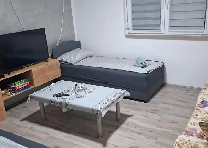 Jarin Raj Апартаменты